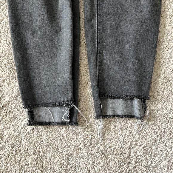 Maternity Jeans - Picture 4 of 7